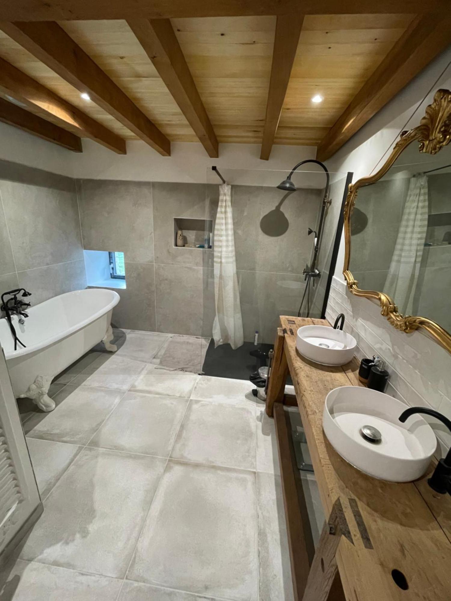 Hautefage Ancienne Grange Renovee En Xaintrieヴィラ エクステリア 写真